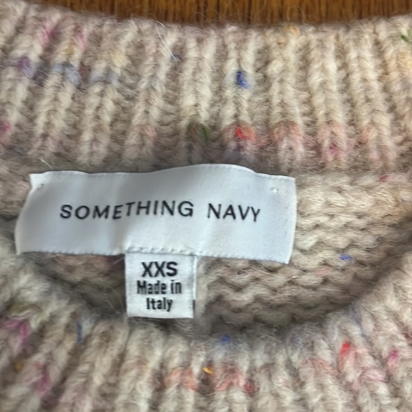 Something Navy Woman’s Pink Sweater Size XXS - Picture 3 of 5